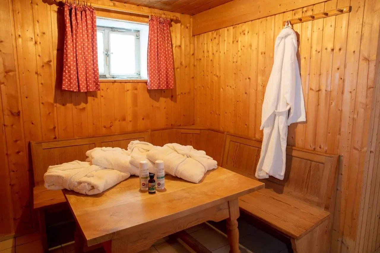 Holiday home Ganzes Haus Mit Grossem Garten Und Eigener Sauna Unterwoessen
