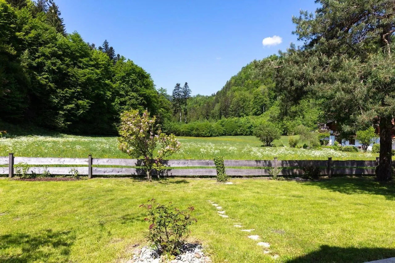 Ganzes Haus Mit Grossem Garten Und Eigener Sauna Unterwoessen